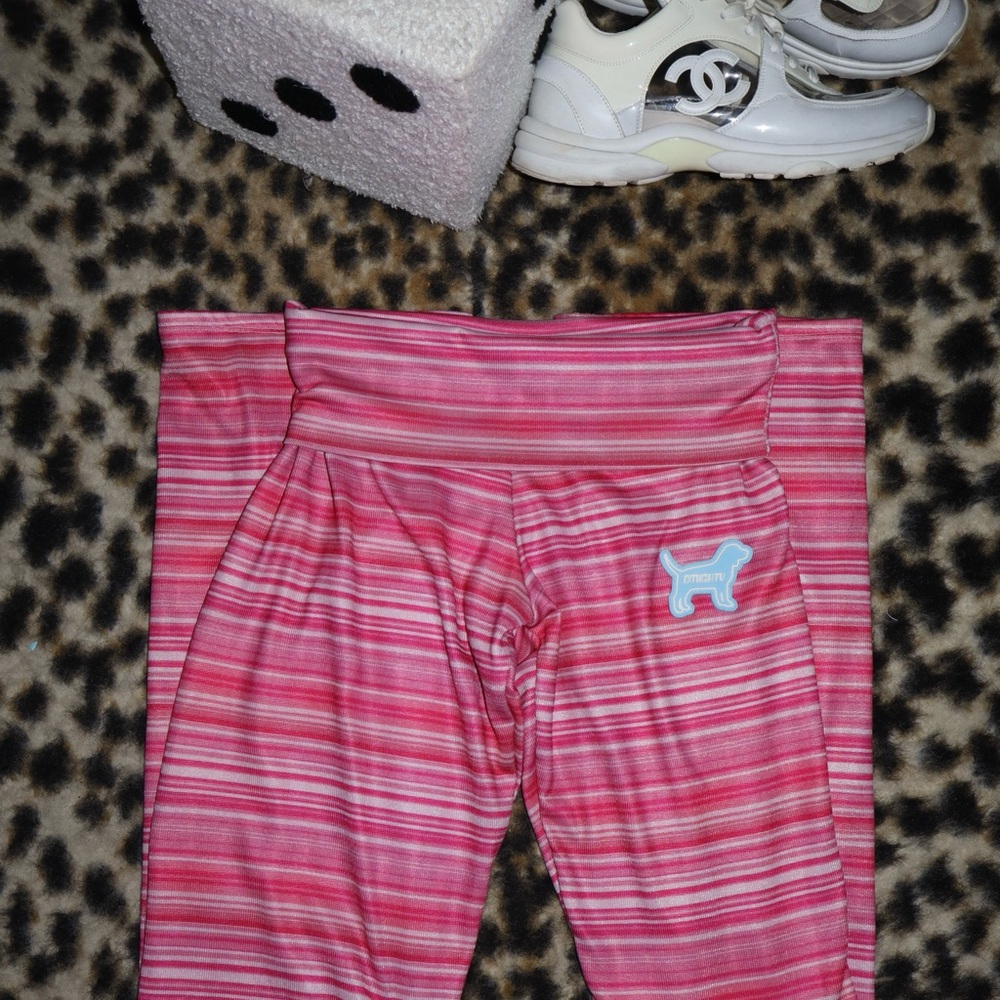 Omighty Pink Striped Women’s Flare leggings
